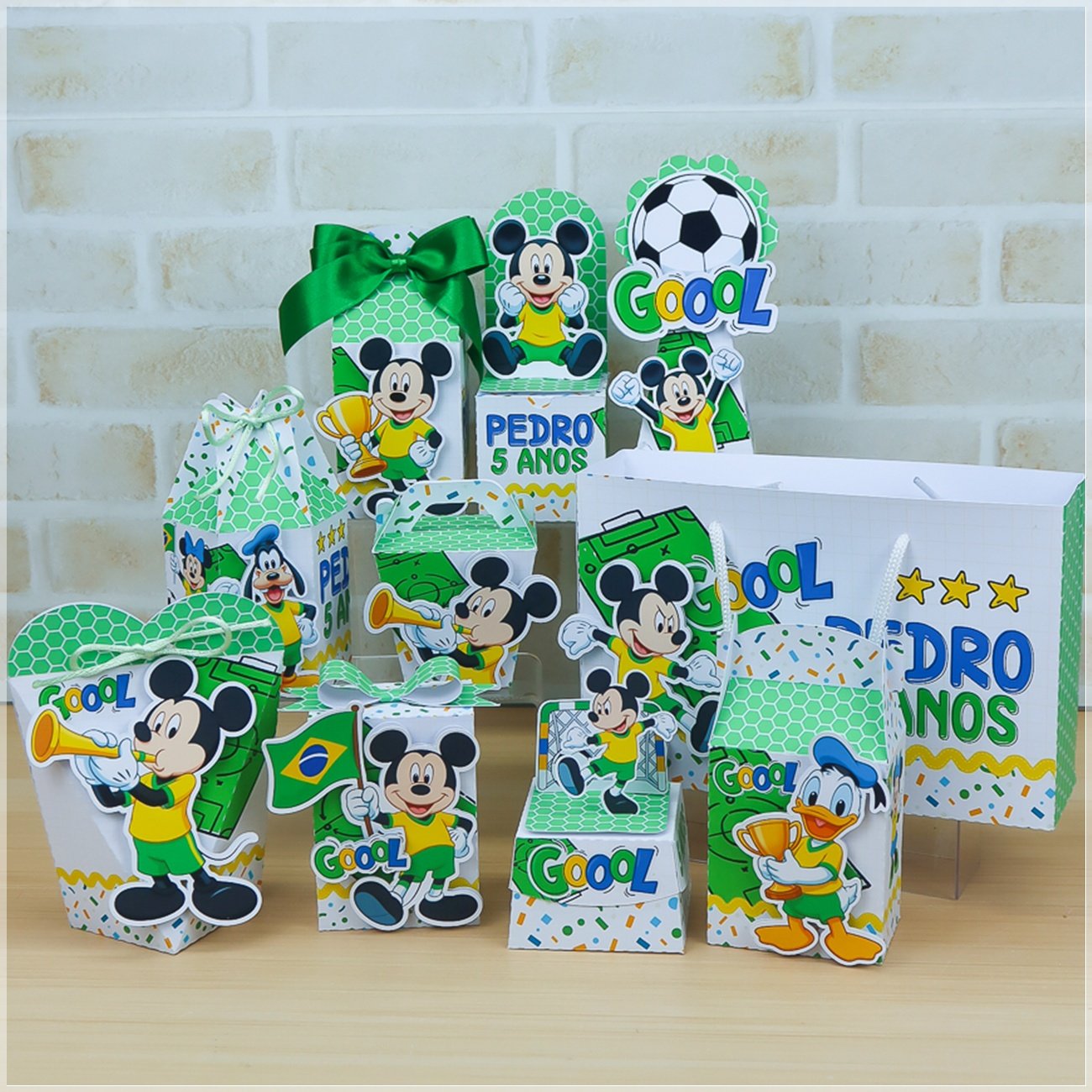 Arquivo De Corte Kit Festa Futebol Copa Do Mundo Mickey 5
